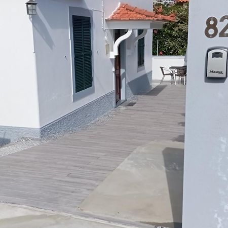 Bus Stop House 82 Φουνκάλ Εξωτερικό φωτογραφία