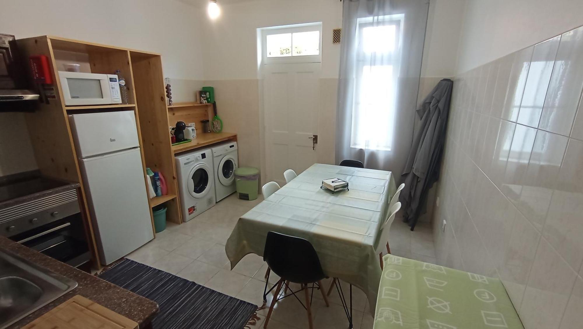 Bus Stop House 82 Φουνκάλ Εξωτερικό φωτογραφία